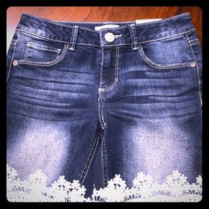 Mudd lace trim Bermuda shorts